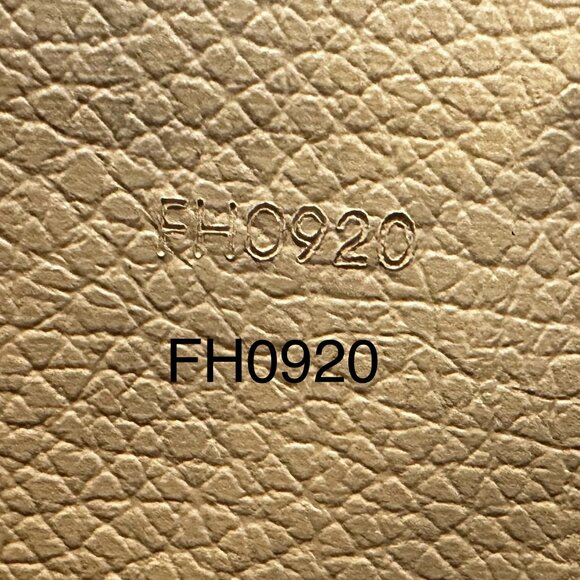 Louis Vuitton Monogram Sac Plat - Picture 2 of 15